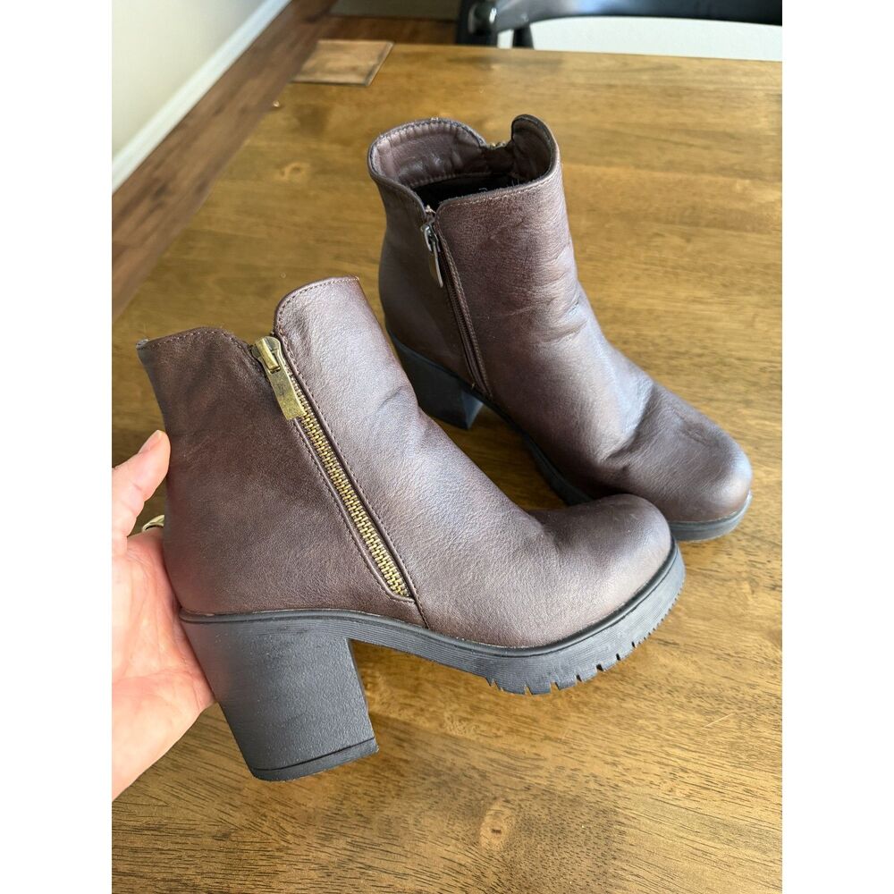 Dream Pairs Brown Chunky Heel Lug Sole Ankle Boots Womens Size 7